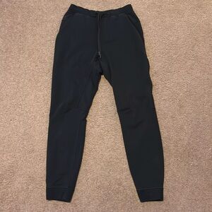 Black lululemon joggers/pants small good condition